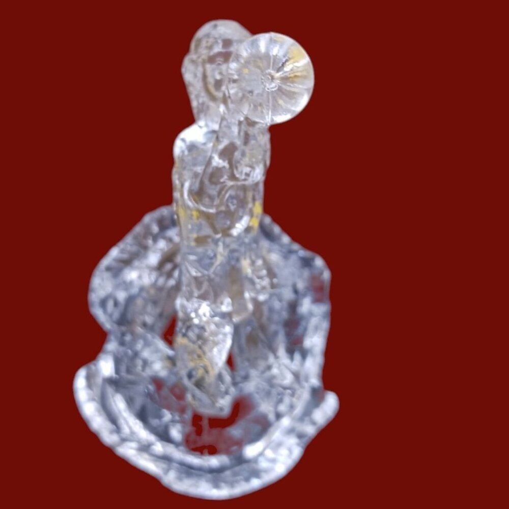 Handcrafted Crystal Figurine Of Woman Playing Trumpet - Picture 2 of 5
